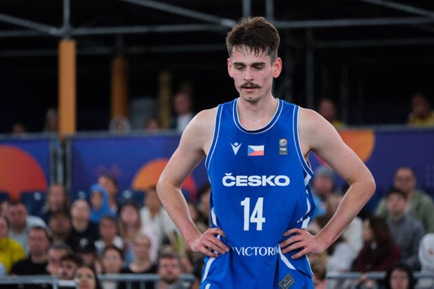 June 5, 2026, Warsaw, Masovian Voivodeship, Poland: Czechia s STEPAN BOROVKA (14) at the free throw line during a FIBA 3x3 Basketball World Cup men s last 16 game between Netherlands and Czechia in Warsaw, Poland. Basketball 2026: FIBA 3x3 World Cup Men s Last 16: Netherlands 21:15 Czechia  - ZUMAk204 20260605_zip_k204_054 Copyright: xRomanxKozielx