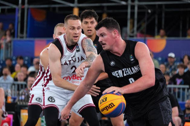 June 5, 2026, Warsaw, Masovian Voivodeship, Poland: Latvia s KARLIS LASMANIS (2) and New Zealand s AIDAN TONGE (0) in action during a FIBA 3x3 Basketball World Cup men s last 16 game between Latvia and New Zealand in Warsaw, Poland. Basketball 2026: FIBA 3x3 World Cup Men s Last 16: Latvia 21:19 New Zealand  - ZUMAk204 20260605_zip_k204_062 Copyright: xRomanxKozielx