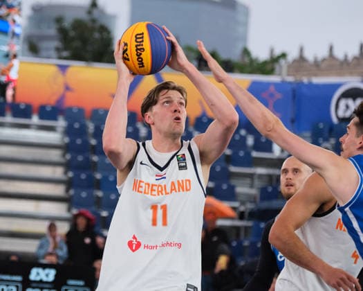 June 5, 2026, Warsaw, Masovian Voivodeship, Poland: Netherlands ADRIAAN VAN TILBORG (11) and Czechia s STEPAN BOROVKA (14) in action during a FIBA 3x3 Basketball World Cup men s last 16 game between Netherlands and Czechia in Warsaw, Poland. Warsaw Poland - ZUMAk204 20260605_zip_k204_044 Copyright: xRomanxKozielx