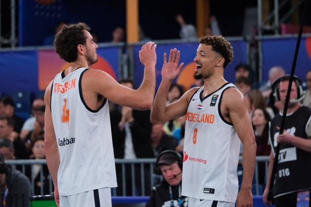June 5, 2026, Warsaw, Masovian Voivodeship, Poland: Netherlands BRYAN ALBERTS (8) and JAN DRIESSEN (4) celebrate victory at the end of a FIBA 3x3 Basketball World Cup men s last 16 game between Netherlands and Czechia in Warsaw, Poland. Warsaw Poland - ZUMAk204 20260605_zip_k204_057 Copyright: xRomanxKozielx