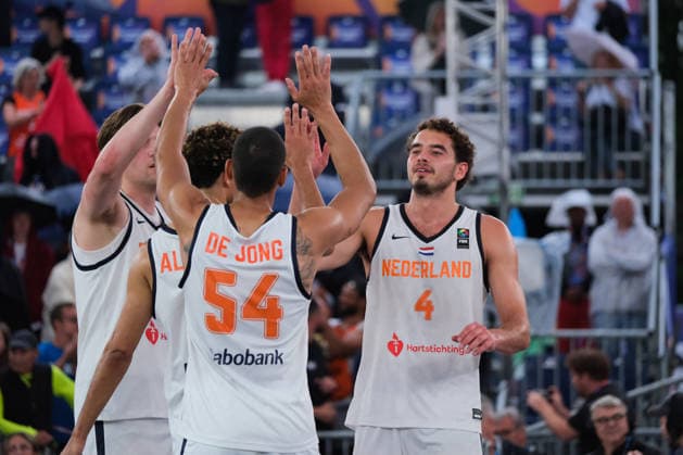June 5, 2026, Warsaw, Masovian Voivodeship, Poland: Netherlands ADRIAAN VAN TILBORG (11), BRYAN ALBERTS (8), JAN DRIESSEN (4), and WORTHY DE JONG (54) celebrate victory at the end of a FIBA 3x3 Basketball World Cup men s last 16 game between Netherlands and Czechia in Warsaw, Poland. Warsaw Poland - ZUMAk204 20260605_zip_k204_055 Copyright: xRomanxKozielx