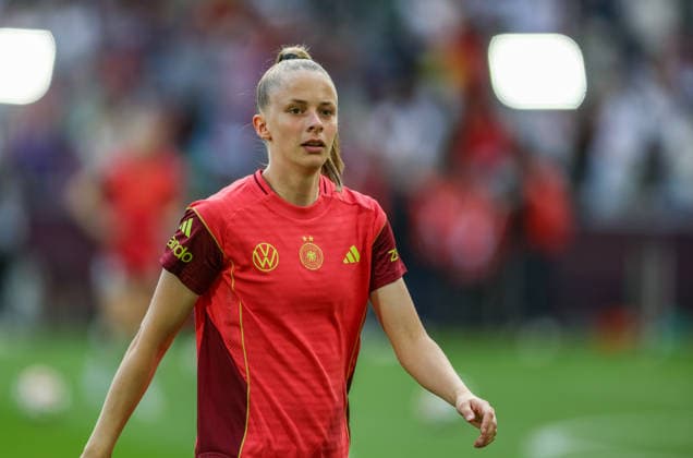GER, Köln, Deutschland vs Norwegen, Länderspiel, Fussball, FIFA, Spielzeit 2026 2027, WM-Qualifikation, Rhein-Energie-Stadion, 5. Spieltag im Bild: Vivien Endemann (Deutschland Frauen 8) DFB DFL REGULATIONS PROHIBIT ANY USE OF PHOTOGRAPHS AS IMAGE SEQUENCES AND OR QUASI-VIDEO, 05.06.2026 Copyright: HMBxMedia HendrikxHamelau