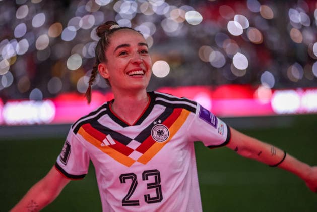 GER, Köln, Deutschland vs Norwegen, Länderspiel, Fussball, FIFA, Spielzeit 2026 2027, WM-Qualifikation, Rhein-Energie-Stadion, 5. Spieltag im Bild: Sophia Kleinherne (Deutschland Frauen 23), Freude nach dem Sieg DFB DFL REGULATIONS PROHIBIT ANY USE OF PHOTOGRAPHS AS IMAGE SEQUENCES AND OR QUASI-VIDEO, 05.06.2026 Copyright: HMBxMedia HendrikxHamelau