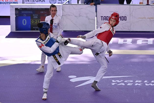 CONTACT - Taekwondo - World Taekwondo Rome Grand Prix 2026 Photo by IPA ABACAPRESS.COM85366014 - Yu-jin KIM (KOR) vs Ella BREWSTER (CAN) during semi finals round Women -57kg of World Taekwondo Grand Prix at Foro Italico, June 5, 2026, Rome, Italy. Roma Italy  Copyright: xIPAxSport ABACAx
