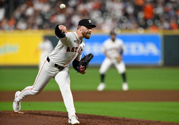 June 2, 2026, Houston, Texas, United States: Houston Astros pitcher Mike Burrows (50) throws a pitch in the sixth inning during an MLB, Baseball Herren, USA game against the Pittsburgh Pirates on Tuesday June 2, 2026 at Daikin Park in Houston, Texas. The Pirates defeated the Astros 10-6. Houston United States - ZUMAw132 20260602_zap_w132_077 Copyright: xTomxWalkox