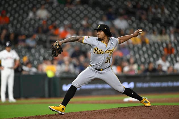 June 2, 2026, Houston, Texas, United States: Pittsburgh Pirates pitcher Gregory Soto (31) pitches in the ninth inning during an MLB, Baseball Herren, USA game against the Houston Astros on Tuesday June 2, 2026 at Daikin Park in Houston, Texas. The Pirates defeated the Astros 10-6. MLB: Pittsburgh Pirates At Houston Astros  - ZUMAw132 20260602_zap_w132_110 Copyright: xTomxWalkox