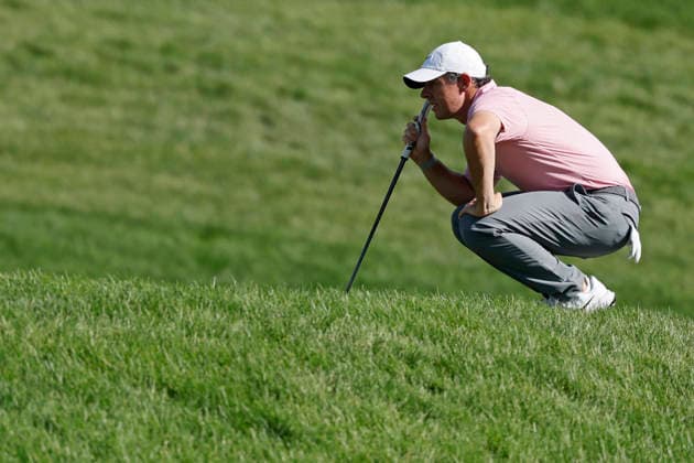 DUBLIN, OH - JUNE 05: Rory McIlroy of Northern Ireland lines up a putt at the seventeenth hole during the second round of the Memorial Tournament presented by Workday 2026 on June 05, 2026 at Muirfield Village Golf Club in Dublin, Ohio. (Photo by Joe Robbins Icon Sportswire) GOLF: JUN 05 PGA, Golf Herren the Memorial Tournament presented by Workday EDITORIAL USE ONLY Icon5732606050702