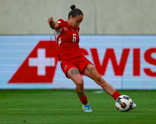 05.06.2026, Fussball, Frauen WM-Qualifikation: Schweiz Malta, Lugano, AIL Arena GÃ raldine Reuteler (6, A-Team Schweiz) beim Pass in den Strafraum Foto: Urs Ottiger IMAGO Lugano AIL Arena Tessin Switzerland