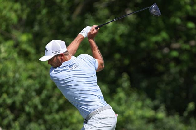 DUBLIN, OH - JUNE 05: Sam Burns of the United States hits his tee shot on the 15th hole during the second round of the Memorial Tournament presented by Workday at Muirfield Village Golf Club on June 5, 2026 in Dublin, OH. (Photo by Ian Johnson Icon Sportswire) GOLF: JUN 05 PGA, Golf Herren the Memorial Tournament presented by Workday EDITORIAL USE ONLY Icon260605083