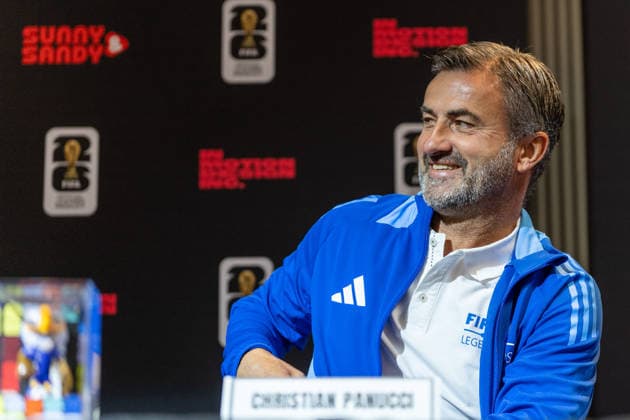 June 5, 2026, Toronto, Ontario, Canada: Christian Panucci, Italian football FIFA legend speaks during a press conference, PK, Pressekonferenz as part of the Italian FIFA Legends Tour in Toronto. on June 5, 2026 in Toronto, Canada. Italian FIFA Legends Tour In Toronto  - ZUMAe321 20260605_zsa_e321_025 Copyright: xLeonardoxRamirezx