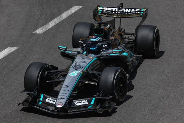 F1 Monaco Grand Prix 2026 George Russell of Mercedes is seen driving a car on the track during Practice 1 ahead of the Formula 1 Monaco Grand Prix at the Circuit de Monaco in Monte Carlo on June 5th, 2026. Monte Carlo Monaco  Copyright: xBeataxZawrzelx originalFilename:zawrzel-f1monaco260605_npAJH.jpg