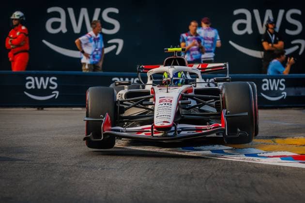 Oliver Bearman (TGR Haas F1 Team, 87) mit seinem Auto auf der Strecke, Grosser Preis von Monaco, Motorsport, Formel 1, Saison 2026, 05.06.2026 Grosser Preis von Monaco, Motorsport, Formel 1, Saison 2026, 05.06.2026 Copyright: xEibner-Pressefoto AlexanderxNeisx EP_ANS