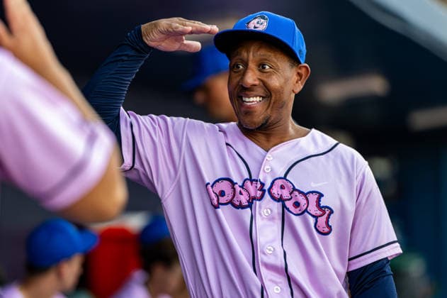 Williamsport Crosscutters v Trenton Thunder - MLB, Baseball Herren, USA Draft League Baseball The Trenton Thunder hitting coach Josh Johnson reacts before an MLB Draft League baseball game at Trenton Thunder Ballpark in Trenton, United States, on June 5, 2026. Trenton United States  Copyright: xDanxSquicciarinix originalFilename:squicciarini-williams260605_npDWP.jpg
