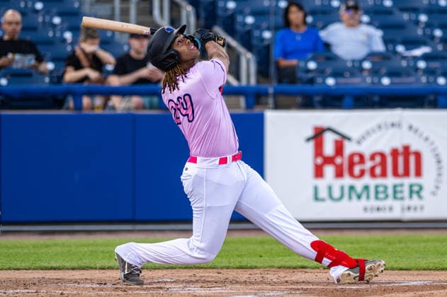 Williamsport Crosscutters v Trenton Thunder - MLB, Baseball Herren, USA Draft League Baseball Carsten Sabathia III of the Trenton Thunder hits the ball during an MLB Draft League baseball game at Trenton Thunder Ballpark in Trenton, United States, on June 5, 2026. Trenton United States  Copyright: xDanxSquicciarinix originalFilename:squicciarini-williams260605_npUty.jpg