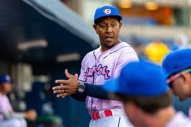 Williamsport Crosscutters v Trenton Thunder - MLB, Baseball Herren, USA Draft League Baseball The Trenton Thunder hitting coach Josh Johnson reacts before an MLB Draft League baseball game at Trenton Thunder Ballpark in Trenton, United States, on June 5, 2026. Trenton United States  Copyright: xDanxSquicciarinix originalFilename:squicciarini-williams260605_np7MO.jpg