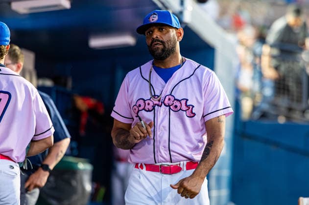 Williamsport Crosscutters v Trenton Thunder - MLB, Baseball Herren, USA Draft League Baseball Shawn Chacon, the manager of the Trenton Thunder, reacts during an MLB Draft League baseball game at Trenton Thunder Ballpark in Trenton, United States, on June 5, 2026. Trenton United States  Copyright: xDanxSquicciarinix originalFilename:squicciarini-williams260605_np0rj.jpg
