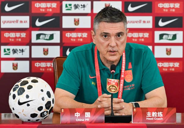 ZUNYI, CHINA - JUNE 05: Antonio Puche Vicente, head coach of China U23 Men s national team, Nationalteam answers questions from the media during a press conference, PK, Pressekonferenz ahead of the 2026 Zunyi International Youth Football Invitational Tournament on June 5, 2026 in Zunyi, Guizhou Province of China.  Copyright: xVCGx 111646321461