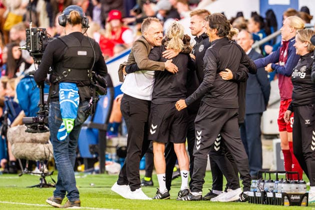 Denmark v Sweden, Women™s World Cup Qualification, Odense, Denmark Odense, Denmark. 05th, June 2026. Head coach Jacob Michelsen of Denmark seen in celebration after the final whistle of the Women™s World Cup Qualifier match between Denmark and Sweden at Odense Stadion in Odense. Denmark, Odense  Copyright: xGonzalesxPhoto KentxRasmussenx