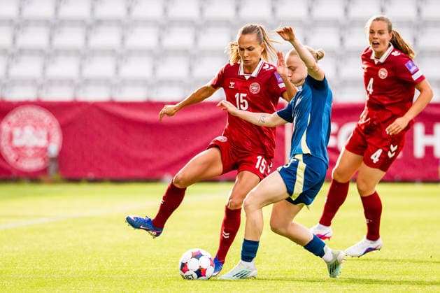 Denmark v Sweden, Women™s World Cup Qualification, Odense, Denmark Odense, Denmark. 05th, June 2026. Frederikke Thogersen (15) of Denmark and Anna Sandberg (R) of Sweden seen during the Women™s World Cup Qualifier match between Denmark and Sweden at Odense Stadion in Odense. Denmark, Odense  Copyright: xGonzalesxPhoto KentxRasmussenx