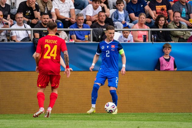 Slovakia v Montenegro - International Friendly, Länderspiel, Nationalmannschaft Match Peter Pekarik of Slovakia in action during the international friendly match between Slovakia and Montenegro at Kosicka Futbalova Arena in Kosice, Slovakia, on June 5, 2026. Kosice Slovakia  Copyright: xMatejxSaganx originalFilename:sagan-slovakia260605_npXVO.jpg