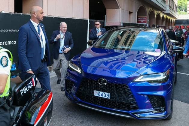 Fuerst von Monaco Albert II kommt am Paddock an, 3 Freies Training, Grosser Preis von Monaco, Motorsport, Herren, Formel 1, 06.06.2026 Monte Carlo Monaco MCO