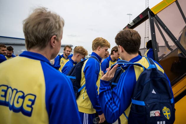 260606 Lucas Bergvall of the Swedish national football team boarding a flight bound for Dallas Fort Worth International Airport and the FIFA World Cup, WM, Weltmeisterschaft, Fussball 2026, on June 6, 2026 at Arlanda Airport in Stockholm. Photo: Joel Marklund BILDBYRAN kod JM JM0823 bbeng fotboll football soccer fotball vm fotbolls-vm fotball-vm fotbolls-vm 2026 fifa world cup 2026 resa travel sverige sweden sverige a avresa Copyright: JOELxMARKLUND BB260606JM010