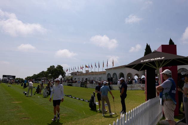 Spectators watch players warm up on the practice range ahead of the third round of LIV Golf Andalucia on June 6, 2026 at Real Club Valderrama in San Roque, Cadiz, Spain in Sotogrande, Spain. (Photo by Camilla Stolen Imago) San Roque Spain Copyright: xCamillaxStolenx L1330457