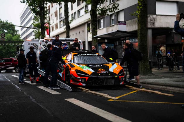 24 HEURES DU MANS 2026 - PESAGE McLaren 720S LMGT3 Evo, detail during Le Pesage of the 24 Hours of Le Mans 2026, 3rd round of the 2026 FIA World Endurance Championship, from June 5 to 6, 2026 on the Place de la RÃ publique in Le Mans, France - Le MansFrance  Copyright: xCharlyxLopezx