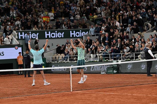 Tennis -Internationaux de France - Roland Garros 2026 - ITF - 06 06 2026 - Tennis -Internationaux de France - Roland Garros 2026 - ITF - 06 06 2026 - victoire du double Granollers Zeballos - Espagne ParisFrance  Copyright: xChryslenexCaillaud Psnewzx