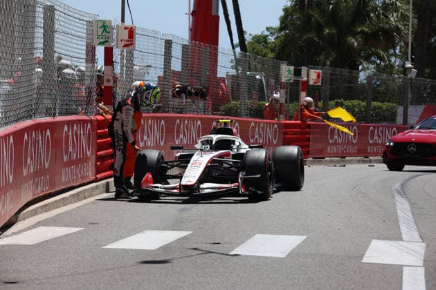 06.06.2026, Circuit de Monaco, Monte Carlo, Formel 1 Louis Vuitton Grand Prix Monaco 2026 ,im Bild Unfall von Oliver Bearman (GBR), TGR Haas F1 Team (Photo by Alessandro Martellotta Hasan Bratic DeFodi Images) -