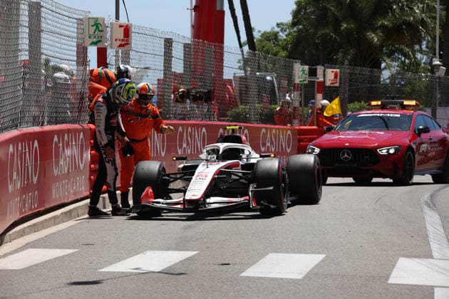 06.06.2026, Circuit de Monaco, Monte Carlo, Formel 1 Louis Vuitton Grand Prix Monaco 2026 ,im Bild Unfall von Oliver Bearman (GBR), TGR Haas F1 Team (Photo by Alessandro Martellotta Hasan Bratic DeFodi Images) -