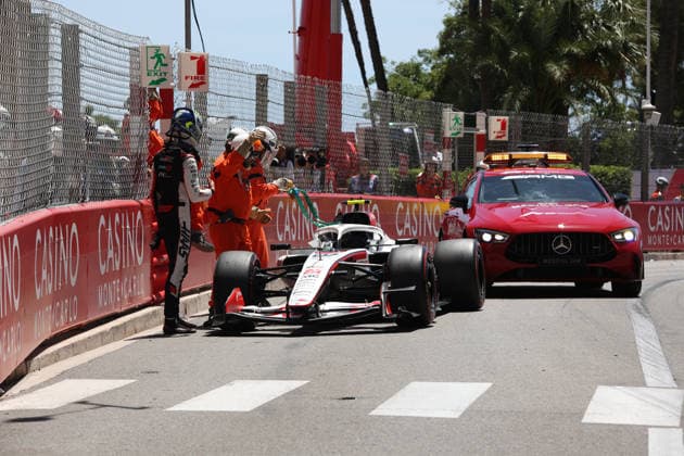 06.06.2026, Circuit de Monaco, Monte Carlo, Formel 1 Louis Vuitton Grand Prix Monaco 2026 ,im Bild Unfall von Oliver Bearman (GBR), TGR Haas F1 Team (Photo by Alessandro Martellotta Hasan Bratic DeFodi Images) -