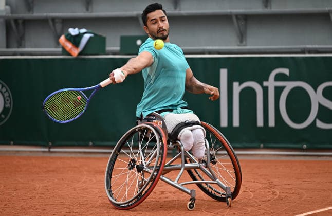2026 French Open (Roland-Garros) PARIS, FRANCE - JUNE 06: Ahmet Kaplan of Turkiye in action against Niels Vink (not seen) of the Netherlands during the Quad Wheelchair Singles Final the 2026 French Open at Roland Garros on June 06, 2026 in Paris, France. Burak Akbulut Anadolu Paris France. Editorial use only. Please get in touch for any other usage.  Copyright: x2026xAnadoluxBurakxAkbulutx