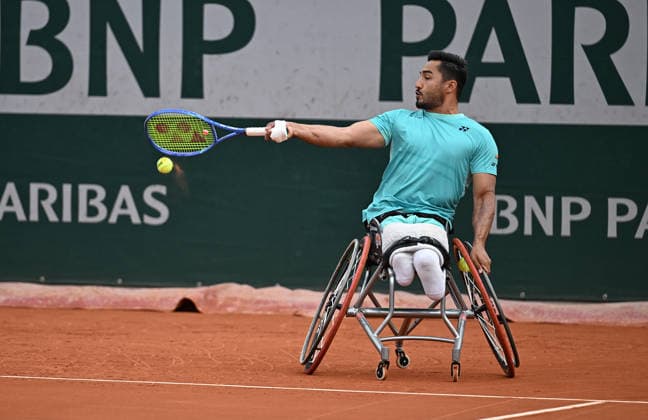 2026 French Open (Roland-Garros) PARIS, FRANCE - JUNE 06: Ahmet Kaplan of Turkiye in action against Niels Vink (not seen) of the Netherlands during the Quad Wheelchair Singles Final the 2026 French Open at Roland Garros on June 06, 2026 in Paris, France. Burak Akbulut Anadolu Paris France. Editorial use only. Please get in touch for any other usage.  Copyright: x2026xAnadoluxBurakxAkbulutx