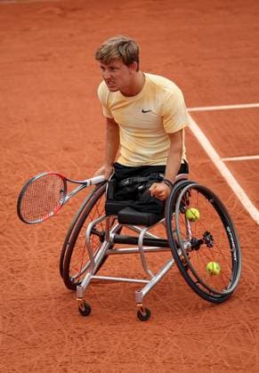 Niels Vink of Netherlands celebrates French Open Tennis, Day Fourteen, Tennis, Roland Garros, Paris, France - 06 Jun 2026Paris Roland Garros France EDITORIAL USE ONLY No use with unauthorised audio, video, data, fixture lists, club league logos or live services. Online in-match use limited to 120 images, no video emulation. No use in betting, games or single club league player publications.  Copyright: xEllaxLing Shutterstockx 16906571g
