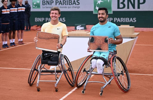 2026 French Open (Roland-Garros) PARIS, FRANCE - JUNE 06: Winner Niels Vink (L) of the Netherlands and 2nd place winner Ahmet Kaplan (R) of Turkiye during the Quad Wheelchair Singles Final the 2026 French Open at Roland Garros on June 06, 2026 in Paris, France. Burak Akbulut Anadolu Paris France. Editorial use only. Please get in touch for any other usage.  Copyright: x2026xAnadoluxBurakxAkbulutx