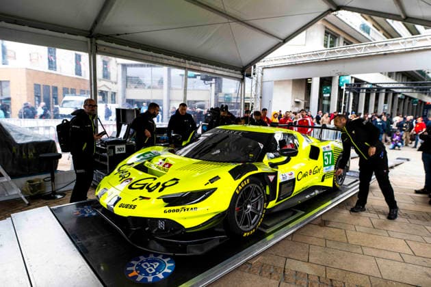 24 HEURES DU MANS 2026 - PESAGE 57 KIMURA Takeshi (jpn), LAURSEN Conrad (dnk), SERRA Daniel (bra), Kessel Racing, Ferrari 296 LMGT3 Evo 57, LM GT3, during Le Pesage of the 24 Hours of Le Mans 2026, 3rd round of the 2026 FIA World Endurance Championship, from June 5 to 6, 2026 on the Place de la RÃ publique in Le Mans, France - Le MansFrance Copyright: xFabrizioxBoldonix