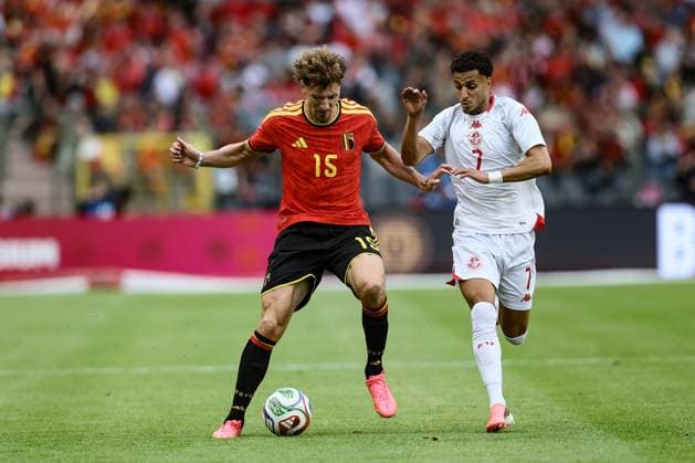 Belgium s Thomas Meunier and Tunisian Elias Achouri fight for the ball during a friendly soccer game between Belgian national team, Nationalteam Red Devils and Tunisia, Saturday 06 June 2026 in Brussels, part of the preparations for the 2026 FIFA World Cup, WM, Weltmeisterschaft, Fussball BRUNOxFAHY  x176296488x
