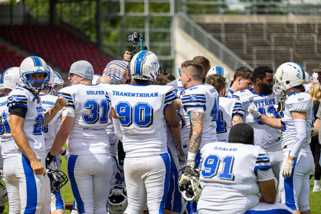 American Football, Kassel, Kassel Titans vs. AFC Rüsselsheim Crusaders, Auestadion Kassel; 06.06.2026 American Football, Kassel, Germany - 06.06.2026: Spiel der Kassel Titans vs. AFC Rüsselsheim Crusaders, Auestadion Kassel Copyright: xBEAUTIFULxSPORTS Freudensteinx