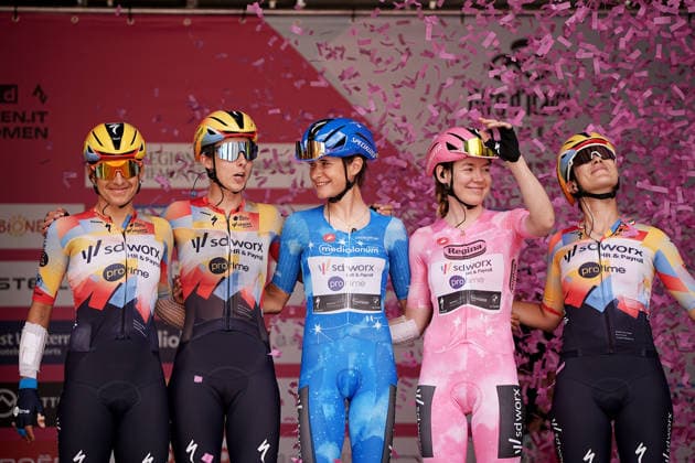 The pink jersey Netherlands™s Anna van der Breggen of Team SD Worx - Protime™s and The blue jersey Austria™s Valentina Cavallar of Team SD Worx - Protime™s during Stage 8 of the Giro d™Italia Women, from Rivoli to Sestriere, Italy, Saturday, June 6, 2026  Copyright: xMarcoxAlpozzi LaPressex