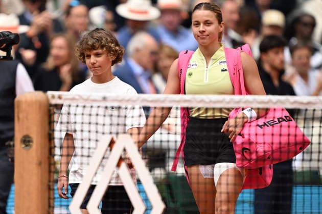 2026 French Open (Roland-Garros) - Women s singles final PARIS, FRANCE - JUNE 6: Maja Chwalinska of Poland arrives to the court prior the women s final singles match on day 14 of the French Open tennis tournament on Court Philippe-Chatrier at the Roland-Garros Complex in Paris on June 6, 2026. Burak Akbulut Anadolu Paris France. Editorial use only. Please get in touch for any other usage.  Copyright: x2026xAnadoluxBurakxAkbulutx