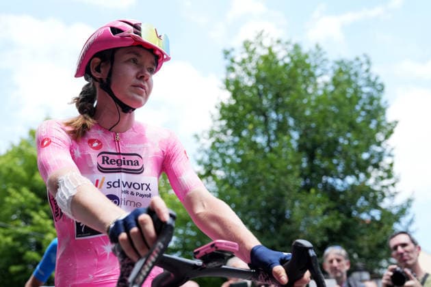 The pink jersey Netherlands™s Anna van der Breggen of Team SD Worx - Protime™s during Stage 8 of the Giro d™Italia Women, from Rivoli to Sestriere, Italy, Saturday, June 6, 2026  Copyright: xDavidexSpada LaPressex