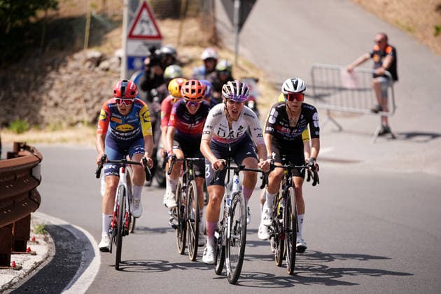 Italy™s Silvia Persico of UAE Team ADQ™s and France™s CÃ lia Gery of FDJ United - Suez™s during Stage 8 of the Giro d™Italia Women, from Rivoli to Sestriere, Italy, Saturday, June 6, 2026  Copyright: xMarcoxAlpozzi LaPressex