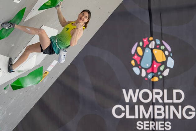 Australian climber Oceania Oceana Mackenzie competes in World Cup in sport climbing: bouldering - semi-finals women, in Prague, Czech Republic, on June 6, 2026. (CTKxPhoto OndrejxDeml) CTKPhotoP2026060603617  CTKPhotoP2026060603617