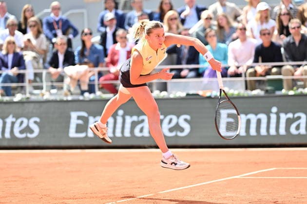 2026 French Open (Roland-Garros) - Women s singles final PARIS, FRANCE - JUNE 06: Maja Chwalinska of Poland in action against Mirra Andreeva (not seen) during the women s final singles match on day 14 of the French Open tennis tournament on Court Philippe-Chatrier at the Roland-Garros Complex in Paris, France on June 6, 2026. Mustafa Yalcin Anadolu Paris France. Editorial use only. Please get in touch for any other usage.  Copyright: x2026xAnadoluxMustafaxYalcinx