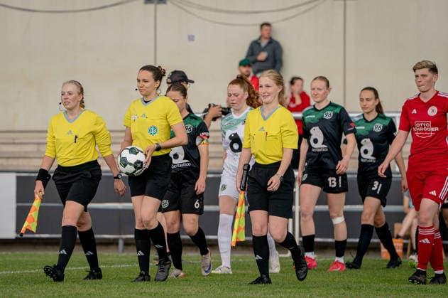 Fußball I Frauen I Saison 2025-2026 I Niedersachsen-Pokal I Finale I FC Jesteburg-Bendestorf - Hannover 96 I 06.06.2026 Barsinghausen August-Wenzel-Stadion Deutschland Copyright: xLobeca JonasxBoningx