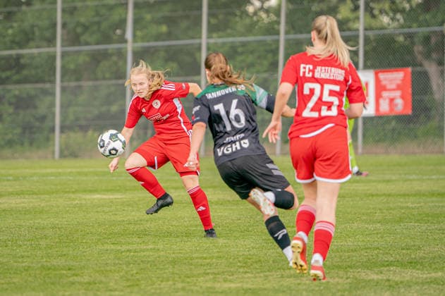 Fußball I Frauen I Saison 2025-2026 I Niedersachsen-Pokal I Finale I FC Jesteburg-Bendestorf - Hannover 96 I 06.06.2026 Barsinghausen August-Wenzel-Stadion Deutschland Copyright: xLobeca JonasxBoningx