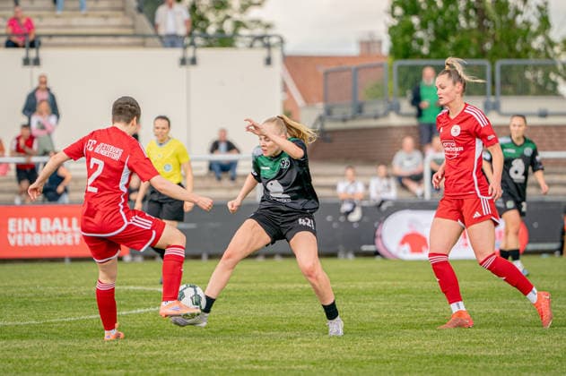 Fußball I Frauen I Saison 2025-2026 I Niedersachsen-Pokal I Finale I FC Jesteburg-Bendestorf - Hannover 96 I 06.06.2026 Barsinghausen August-Wenzel-Stadion Deutschland Copyright: xLobeca JonasxBoningx