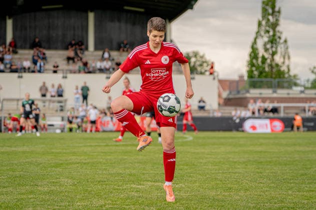 Fußball I Frauen I Saison 2025-2026 I Niedersachsen-Pokal I Finale I FC Jesteburg-Bendestorf - Hannover 96 I 06.06.2026 Barsinghausen August-Wenzel-Stadion Deutschland Copyright: xLobeca JonasxBoningx