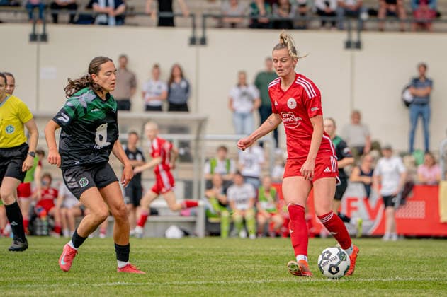 Fußball I Frauen I Saison 2025-2026 I Niedersachsen-Pokal I Finale I FC Jesteburg-Bendestorf - Hannover 96 I 06.06.2026 Barsinghausen August-Wenzel-Stadion Deutschland Copyright: xLobeca JonasxBoningx
